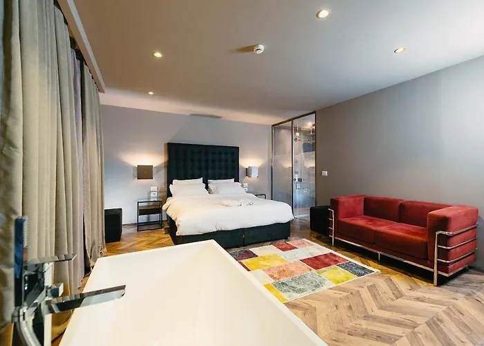Egnatia 4*